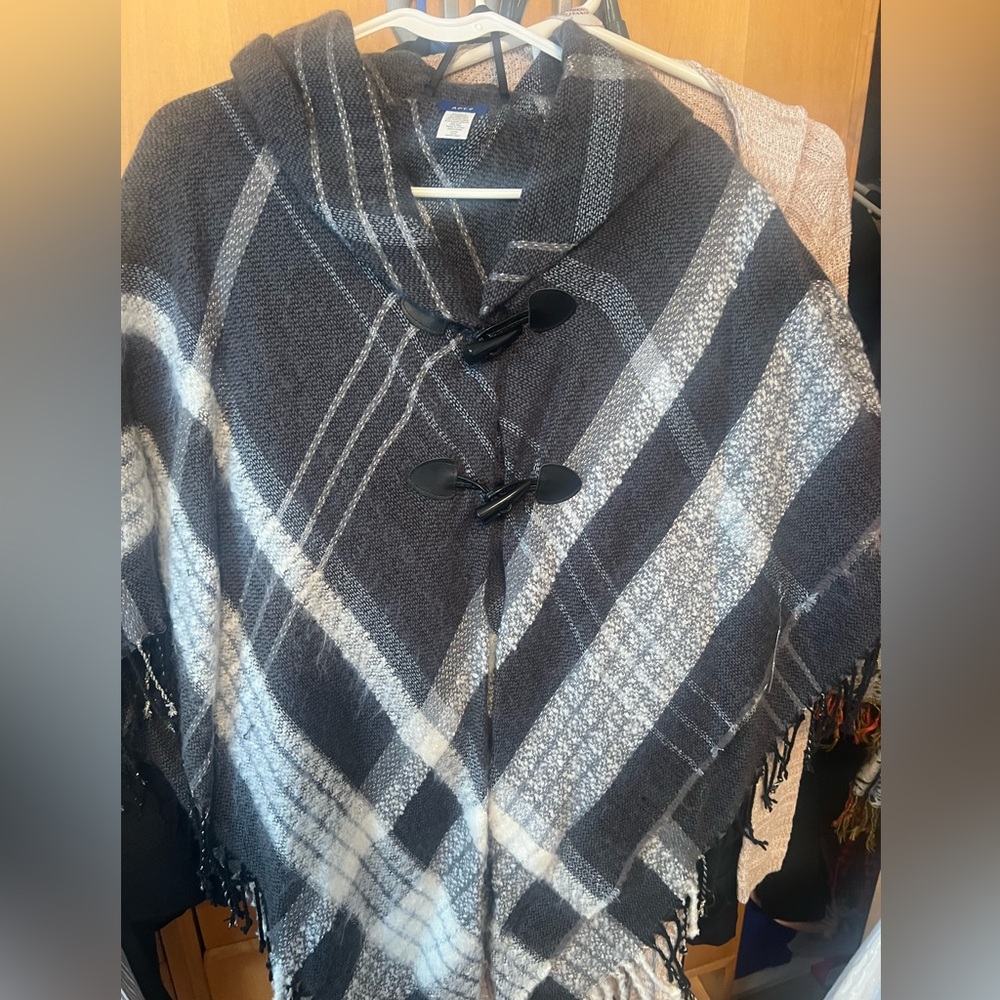 Gray Multi Poncho Shaul